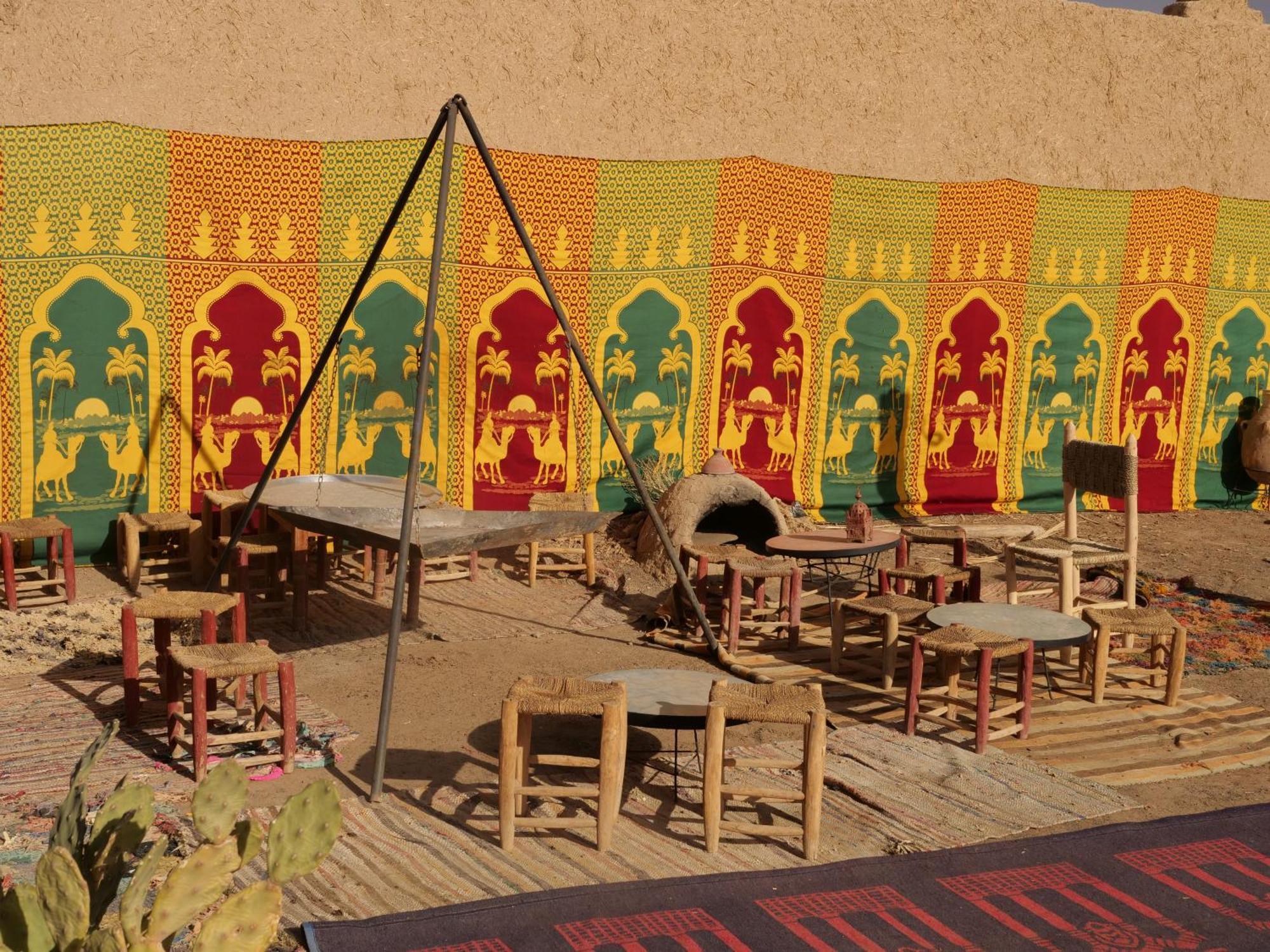 Kasbah Planet Sahara Hotell Merzouga Exteriör bild